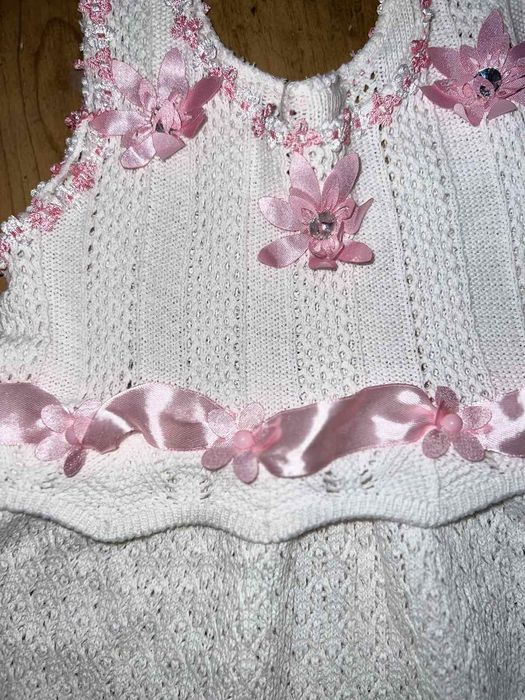 В'язана сукня на дівчинку 4-5 років