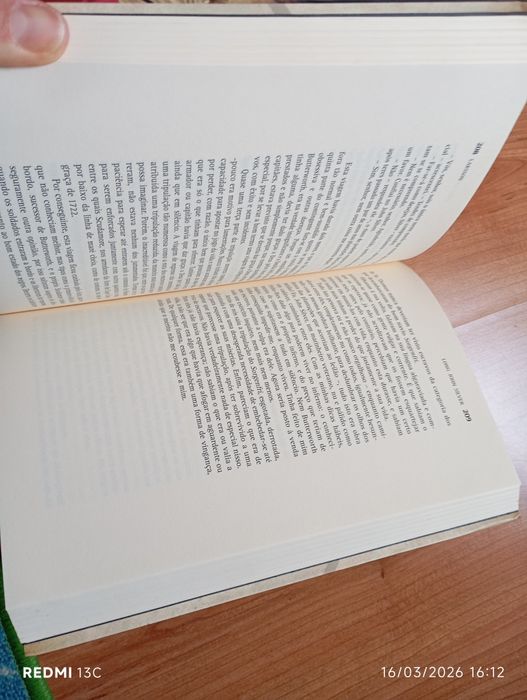 Livro"longe Jonh silver"
