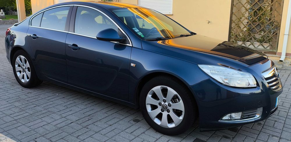 Vendo Opel Insignia GPL Económico