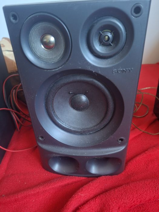 Colunas Sony e Panasonic