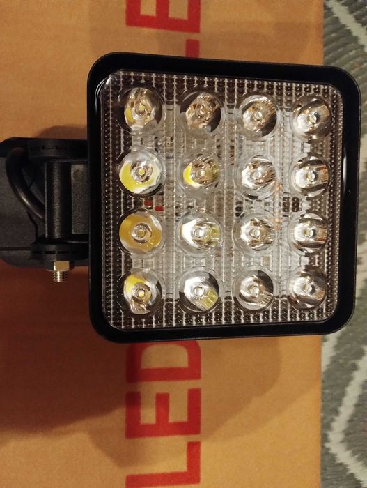 Lampa robocza halogen LED do Dewalt 18-20V