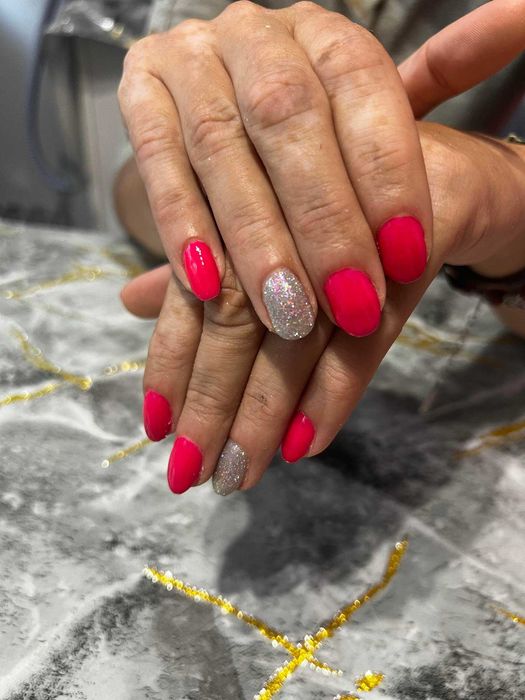 manicure  pedicure hybrydowy tytanowy