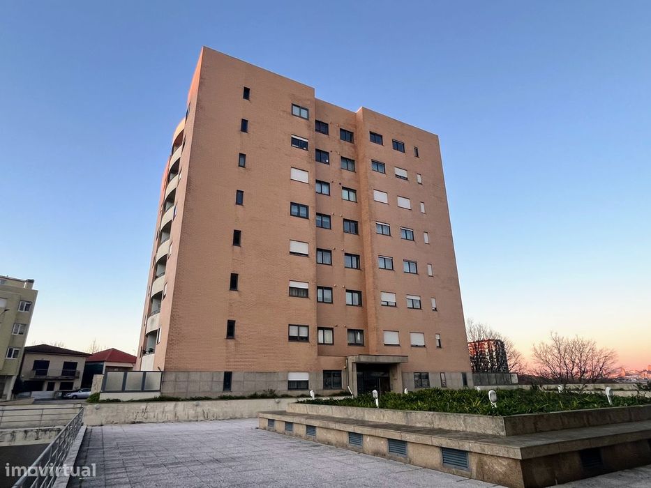 T1 último andar à Rotunda da VL8