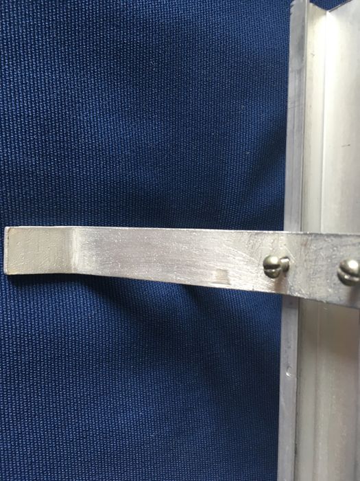 Карниз для штор и гардин