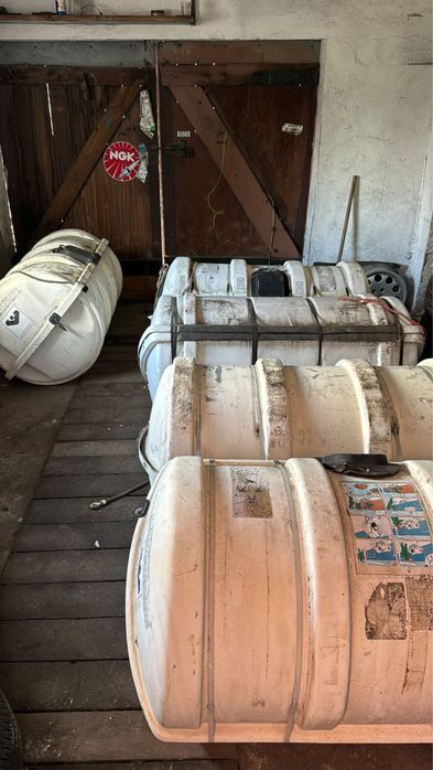 Tratwa ratunkowa/ ponton/ łódź ratunkowa