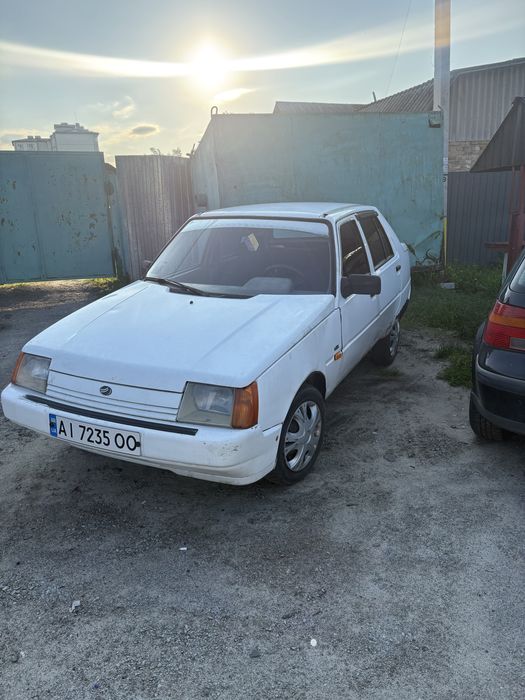 Продам славуту 2004 року