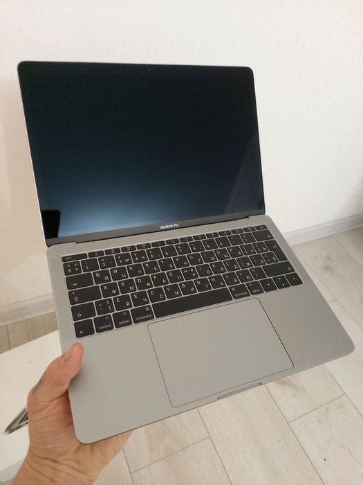 Mackbook pro A1708 2017, Apple