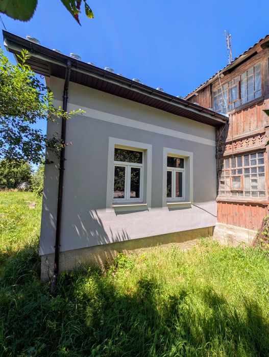Продаж квартири, половини будинку на вул. 22 Січня