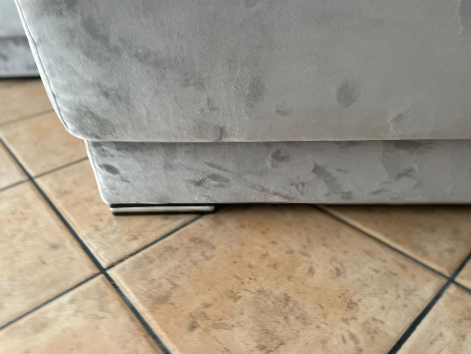 Sofá de 3 lugares com chaise longue