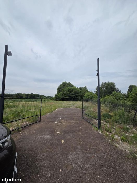 Działka Ożarowice idealna na parking lub innePyrzowice 3000m2ogrodzona