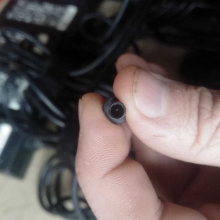 Зарядка блок живлення на делл Dell 19V 2.31A тонкий штекер