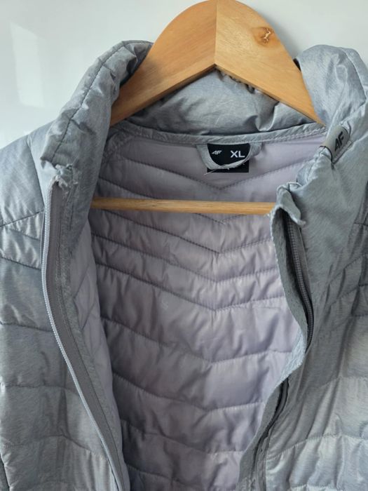 Damska przejściowa kurtka