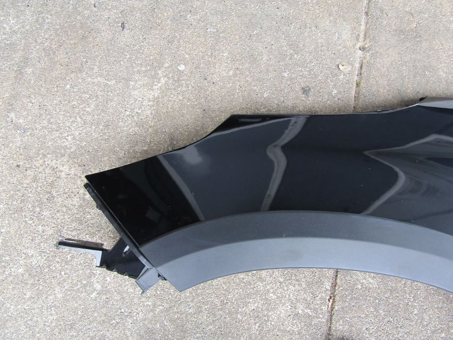 Guarda lamas Peugeot 2008 ORIGINAL ano 2015 a 2019 lado equerdo.
