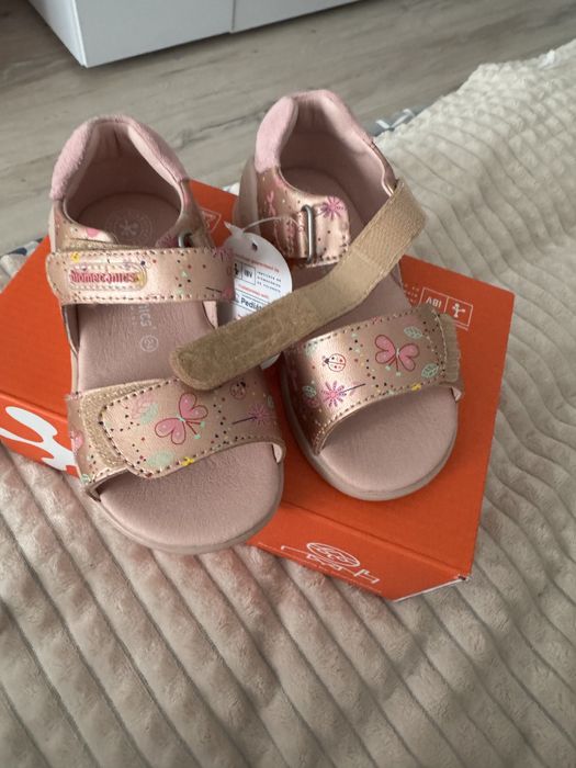 Босоніжки biomecanics