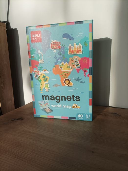 Magnesy mapa świata