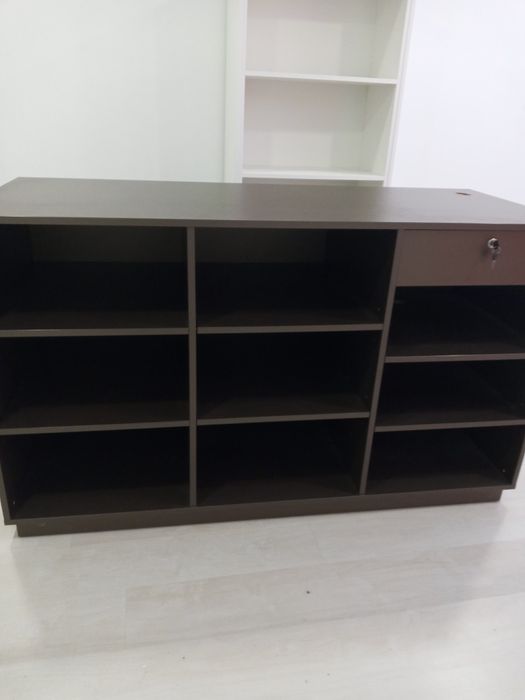 Balcão para loja  preço negociável