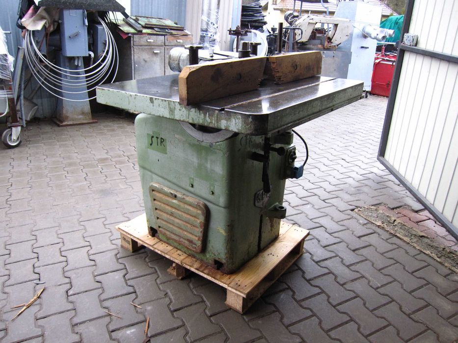 Frezarka dolnowrzecionowa stolarskie