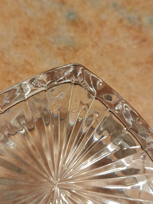 Caixa Cristal Atlantis Casquinha Topázio 9,5 cm Nova