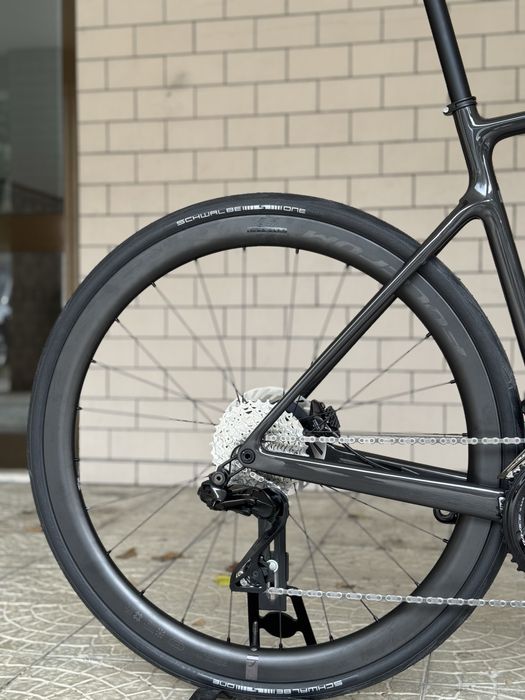 Scott Estrada Addict 10 / dura ace