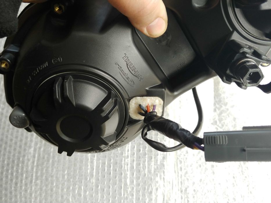 Lampa reflektor przód Triumph Tiger 1200,Tiger 800