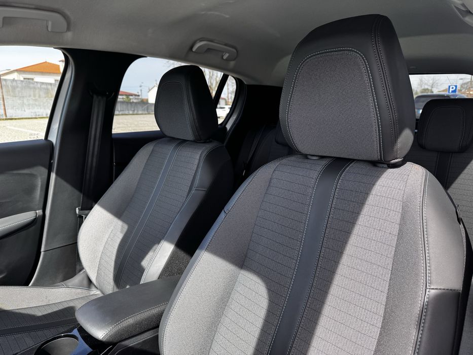 Peugeot 208 1.5 BlueHDi Allure Pack | 2022 |