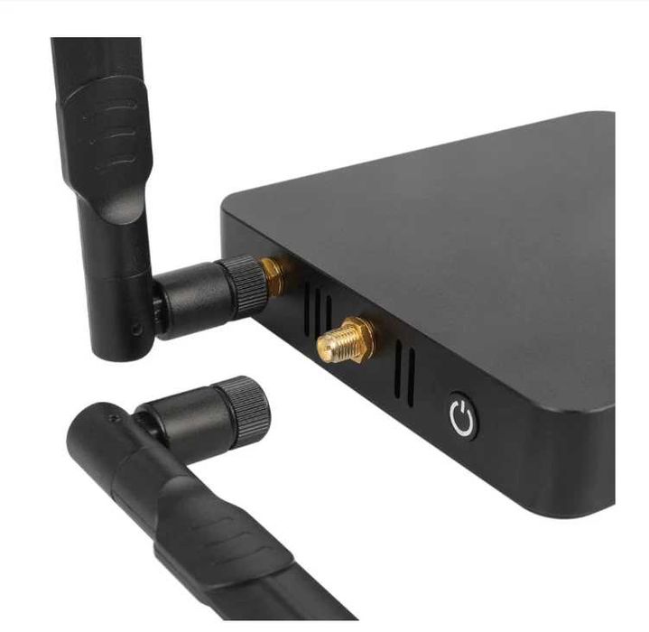 Ugoos AM9 64GB HDR Android 14 TV Box нова