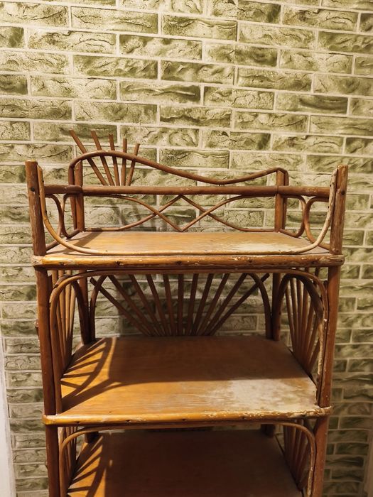 Вінтажна етажерка СРСР