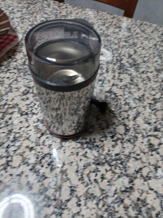 Moinho de café eletrico
