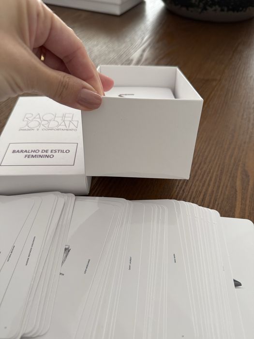 Baralho 190 cards Rachel Jordan