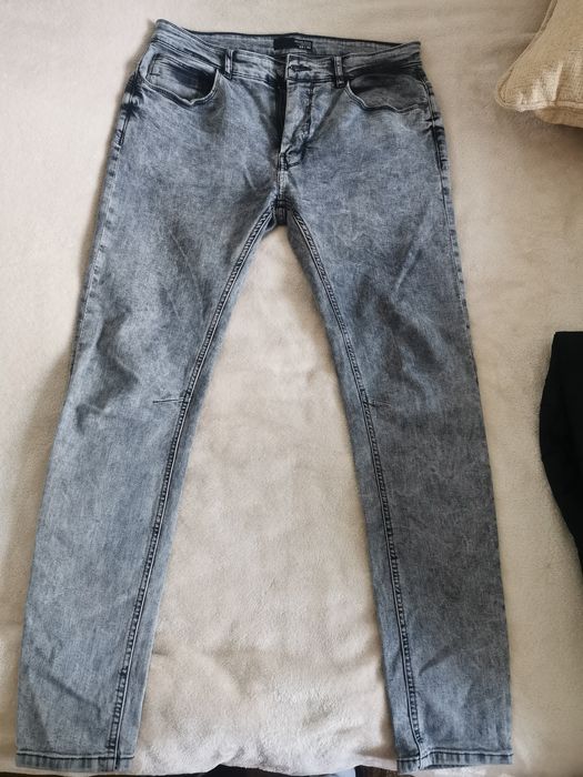 Spodnie męskie jeansowe House W32 L34