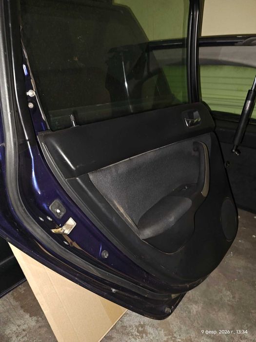 Honda Accord kombi 2005, częściami, bagażnik, drzwi