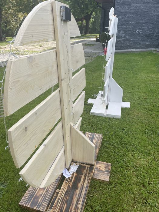 Znaki Panna Młoda i Pann Młody- drogowskazy na ślub