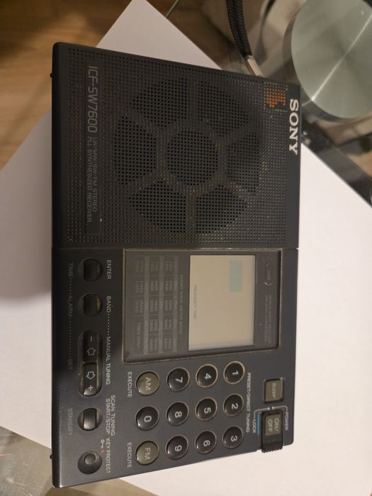 Sony ICF-SW7600 globalne Radio fal krótkich