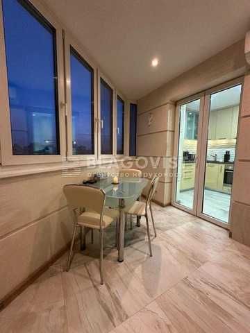 Продам 3к квартира,Кошиця 10/21, Позняки 100м2, дизайнерський ремонт