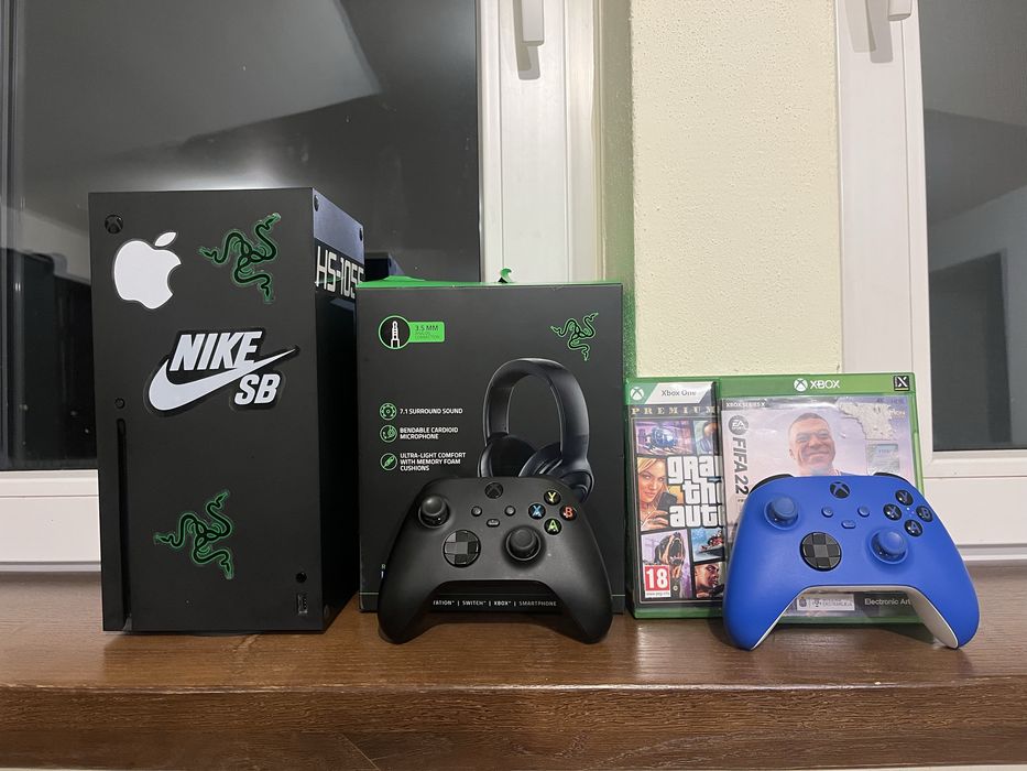 Xbox series x 1tb stan bardzo dobry