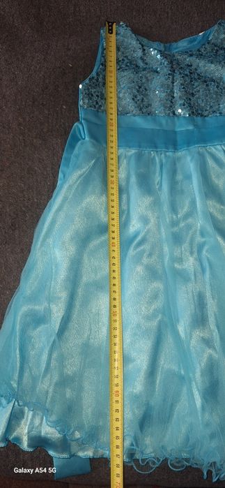 Святкові сукні для дівчинки- голубе, рожеве