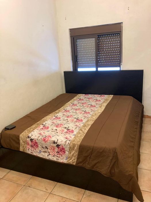 Vebdo jogo de quarto em otimo estado.