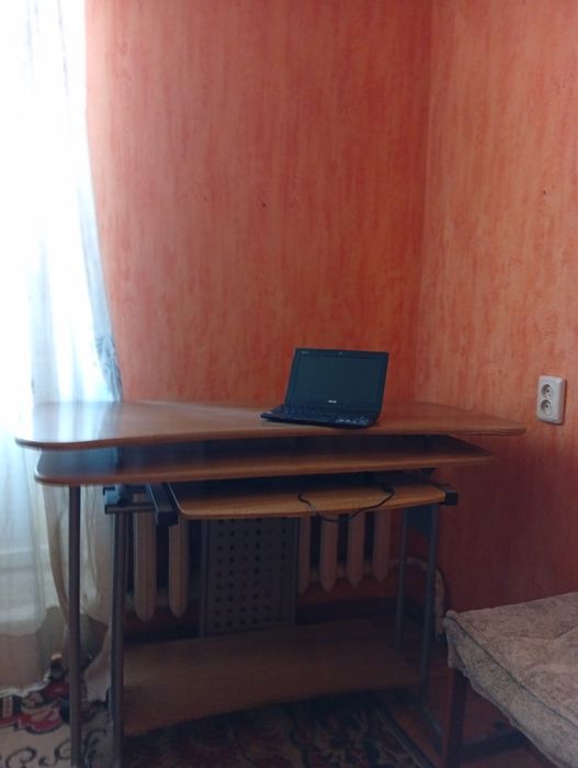 Здається кімната для хлопця Вішенка р-н "Маяк"