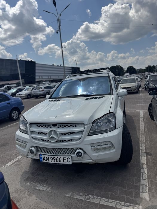 Продаж/ обмін Aвтомобіль Mersedes GL 450  2010  можливо обмін на земельну ділянку в Житомирі