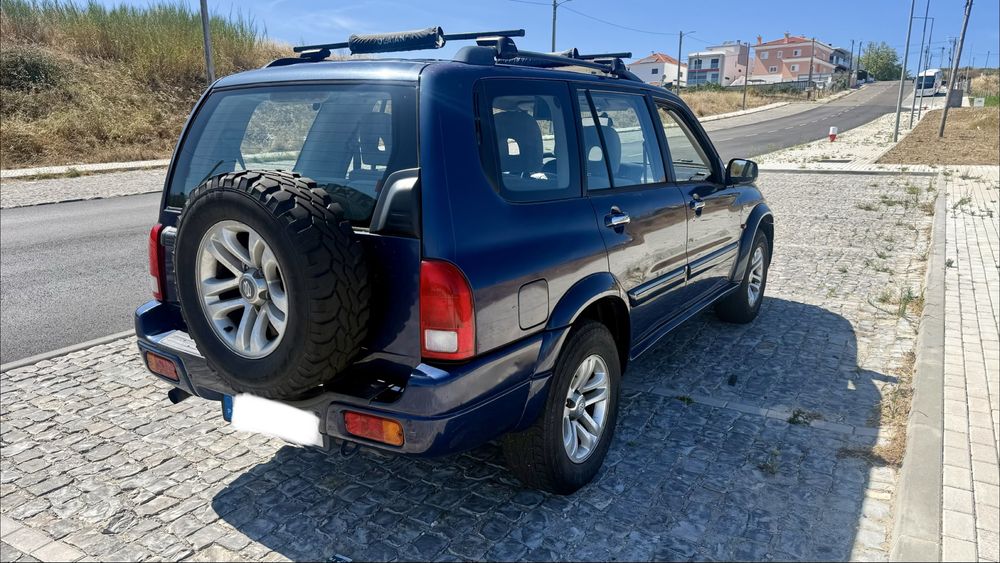 Suzuki GRAND VITARA XL7 2.0 TD — 7  Lugares