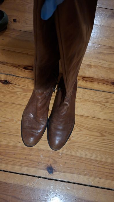 Botas e Tennis usados