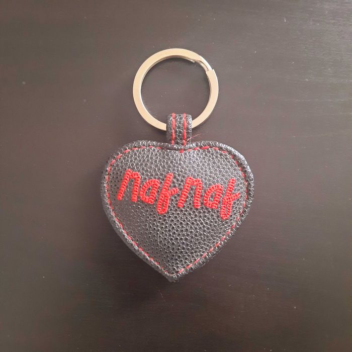 porta-chaves da Naf Naf