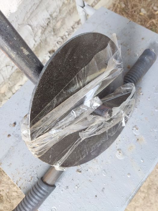 Бур ручний 200мм