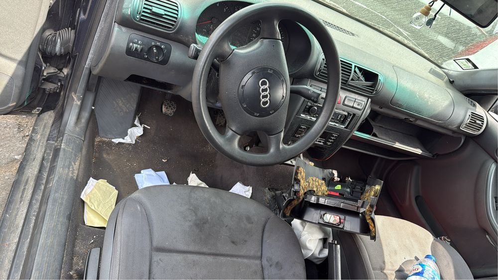 AIRBARG DO CONDUTOR AUDI A3 8L ANO 2000