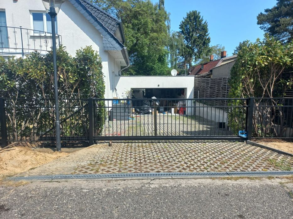 Brama przesuwna na wymiar