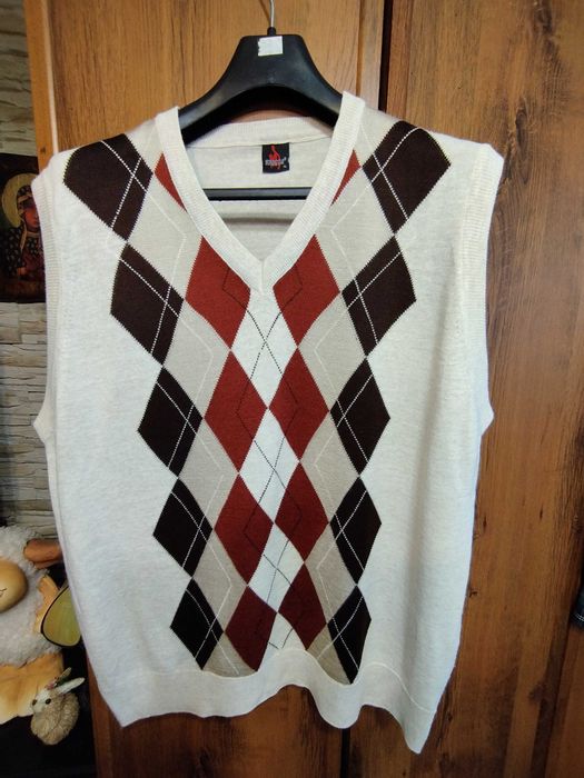 Kamizelka w rozmiarze XL w romby