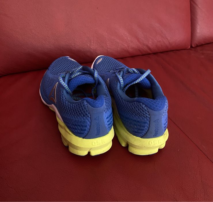 Buty sportowe/ niebieskie ciemnoniebieskie / neonowe Reebok 37/ 23,5cm
