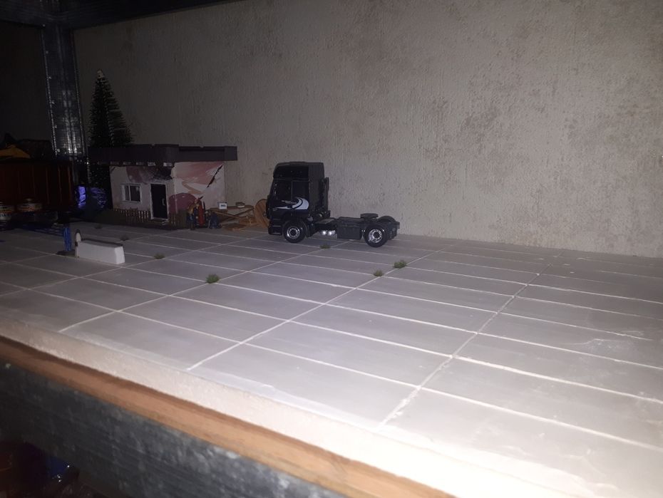 Диорама подставка масштабная модель 1.43