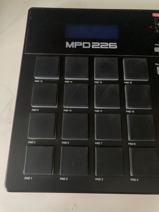 Konsola Akai MPD226