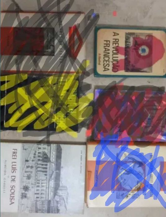 Diversos livros para desocupar